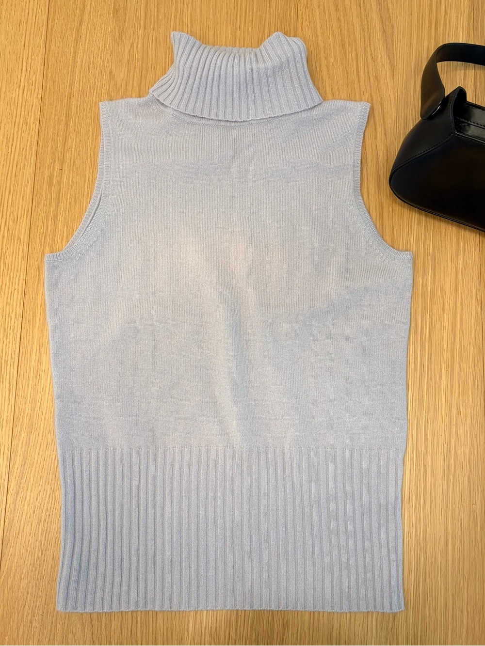 Laundry By Shelli Segal Sleeveless Turtleneck Sweater - Light Blue 100% Cashmere